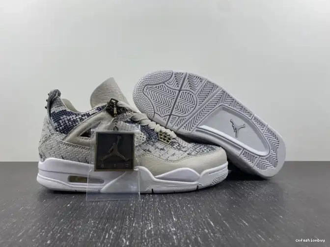 4 819139-030 Retro Snakeskin Jordan 0612